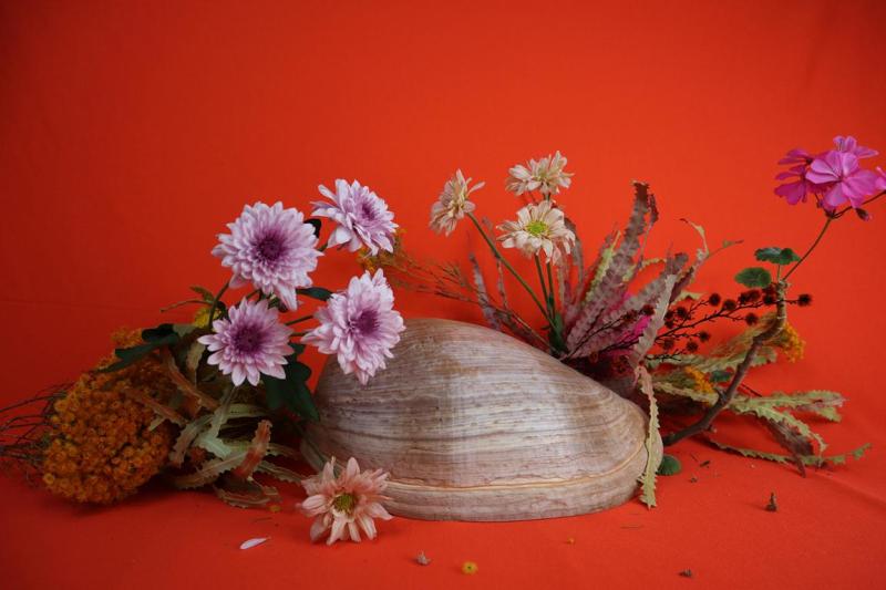 Hat with flowers