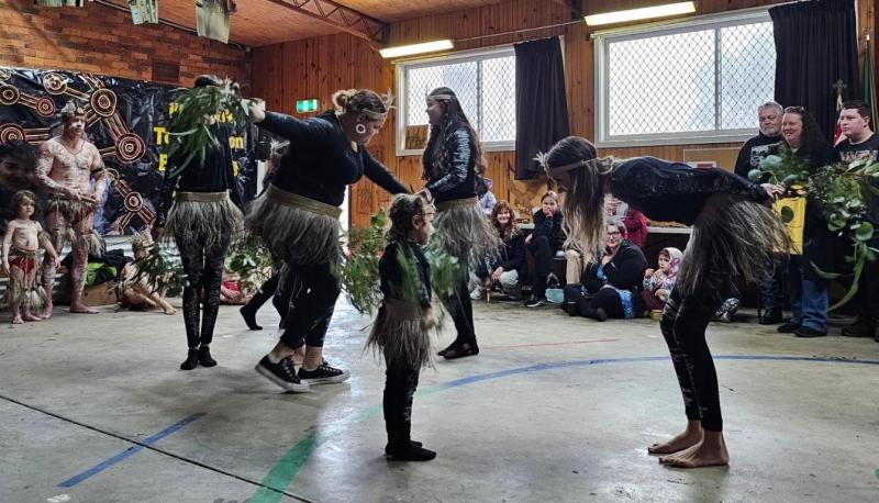 Aboriginal dance display