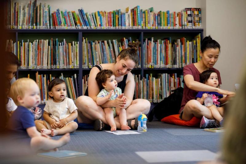 Mothers with babies in the library