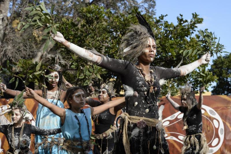 Djaadjawan Dancers